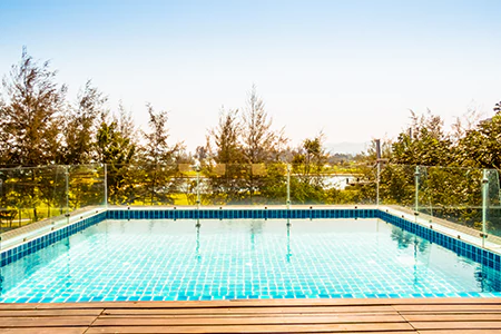 Cost of Glass Pool Fence Repair in Jacksonville Beach